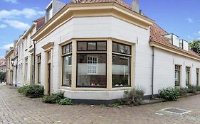 Holiday Home Historische Stadsboerderij